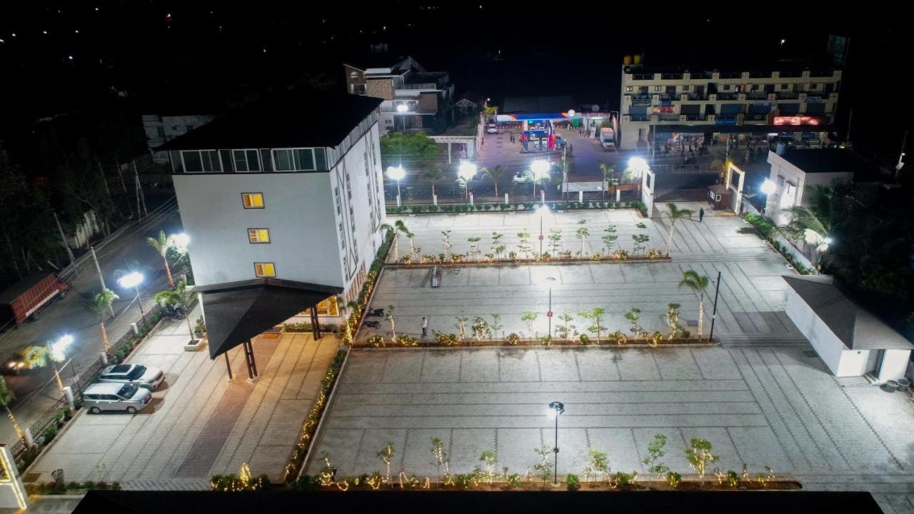 Vistar Pavithra Vivaha Convention Hall Jigani ภายนอก รูปภาพ